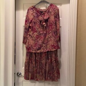 Lauren 2 piece paisley print